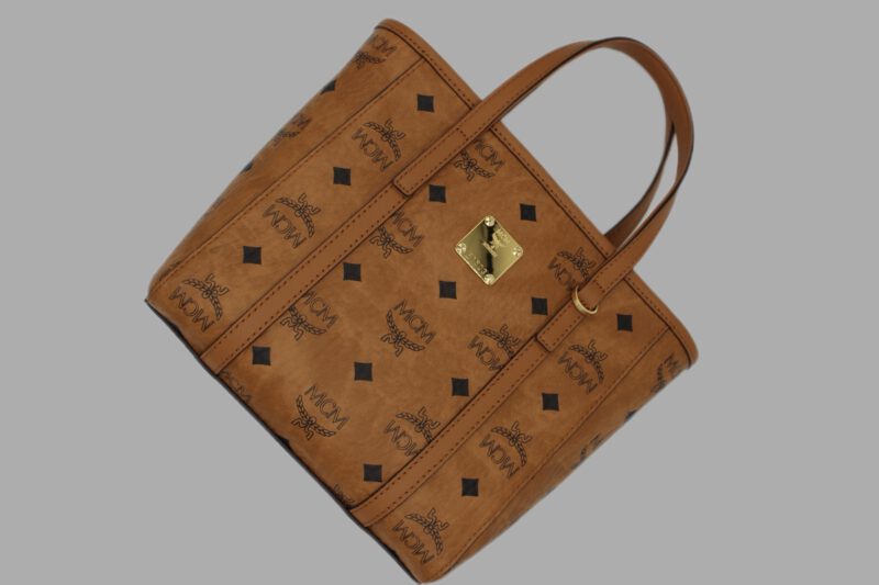 MCM Toni Shopper Visetos